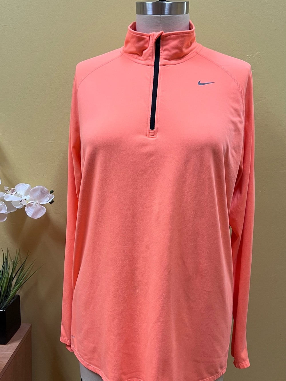 Nike Women’s orange Half-Zip Pullover
